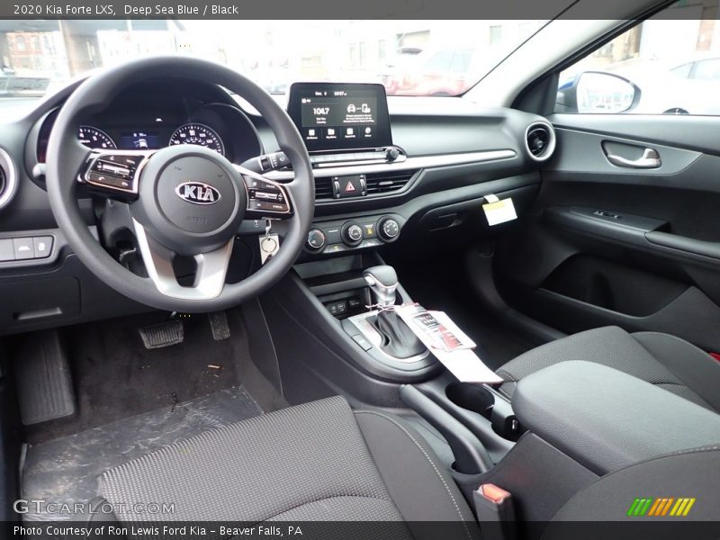 Deep Sea Blue / Black 2020 Kia Forte LXS