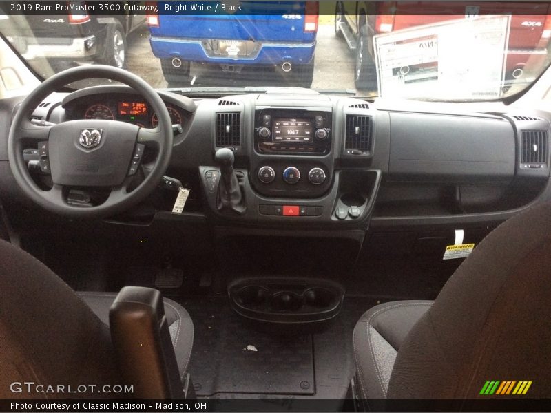 Bright White / Black 2019 Ram ProMaster 3500 Cutaway
