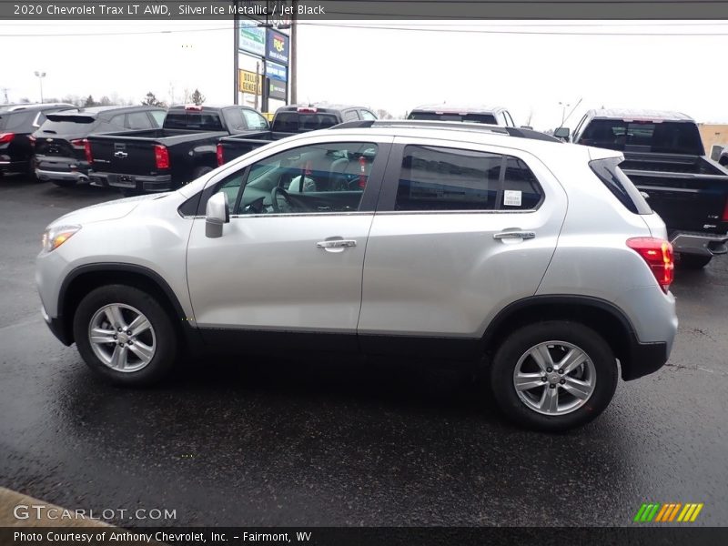 Silver Ice Metallic / Jet Black 2020 Chevrolet Trax LT AWD