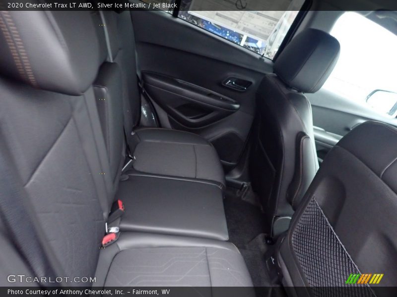 Silver Ice Metallic / Jet Black 2020 Chevrolet Trax LT AWD