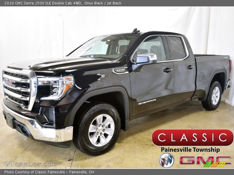 Onyx Black / Jet Black 2019 GMC Sierra 1500 SLE Double Cab 4WD