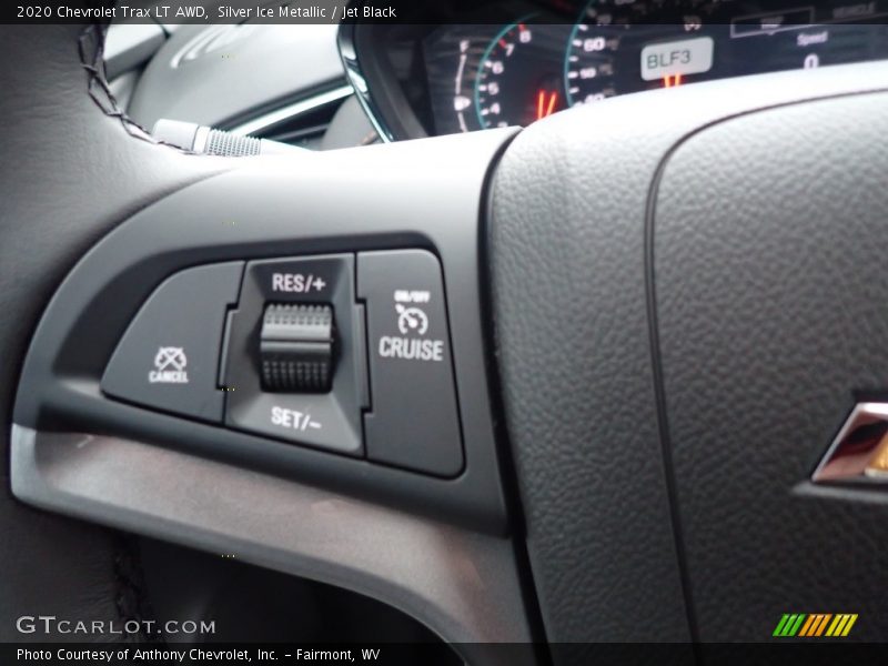Silver Ice Metallic / Jet Black 2020 Chevrolet Trax LT AWD