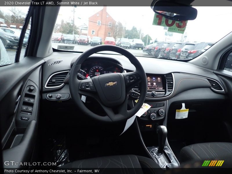 Summit White / Jet Black 2020 Chevrolet Trax LT AWD