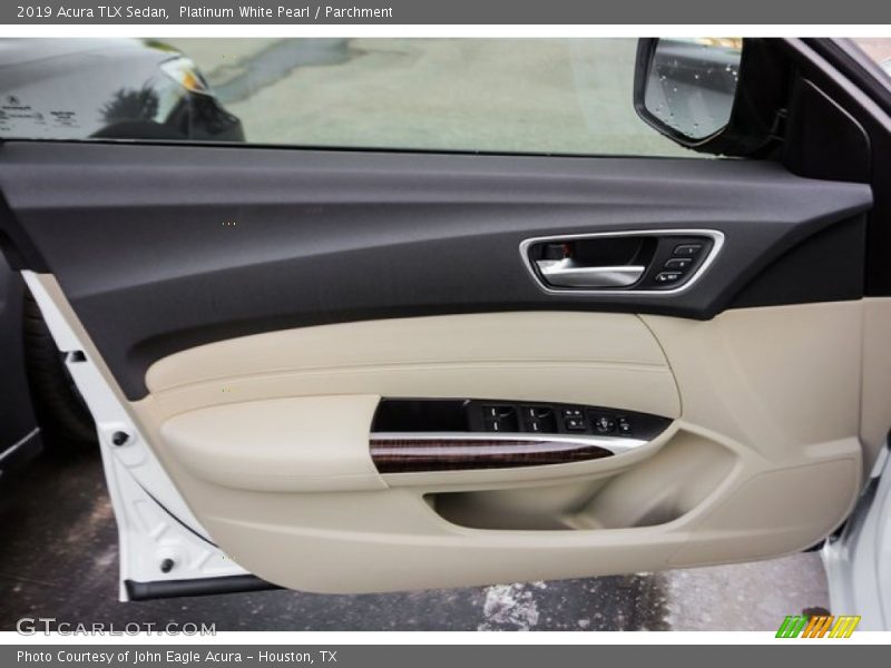 Platinum White Pearl / Parchment 2019 Acura TLX Sedan
