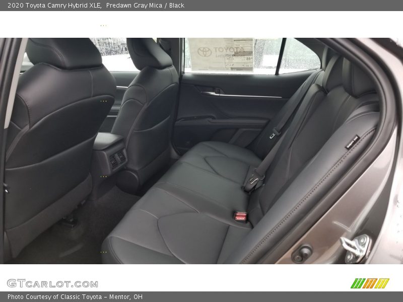 Predawn Gray Mica / Black 2020 Toyota Camry Hybrid XLE