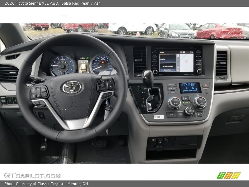 Controls of 2020 Sienna XLE AWD