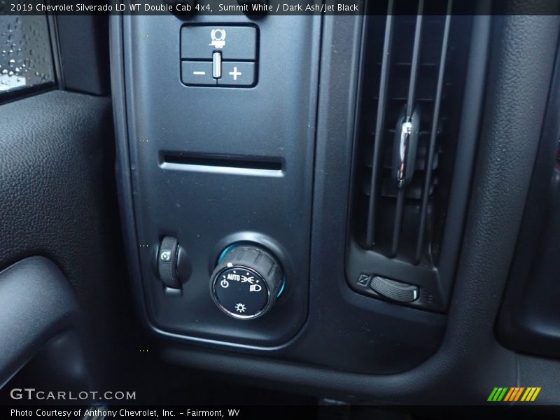 Summit White / Dark Ash/Jet Black 2019 Chevrolet Silverado LD WT Double Cab 4x4