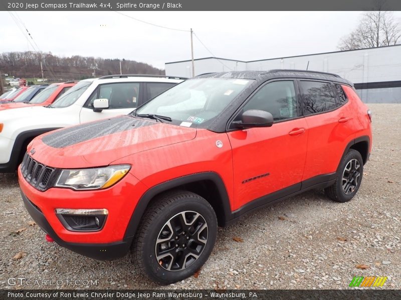  2020 Compass Trailhawk 4x4 Spitfire Orange