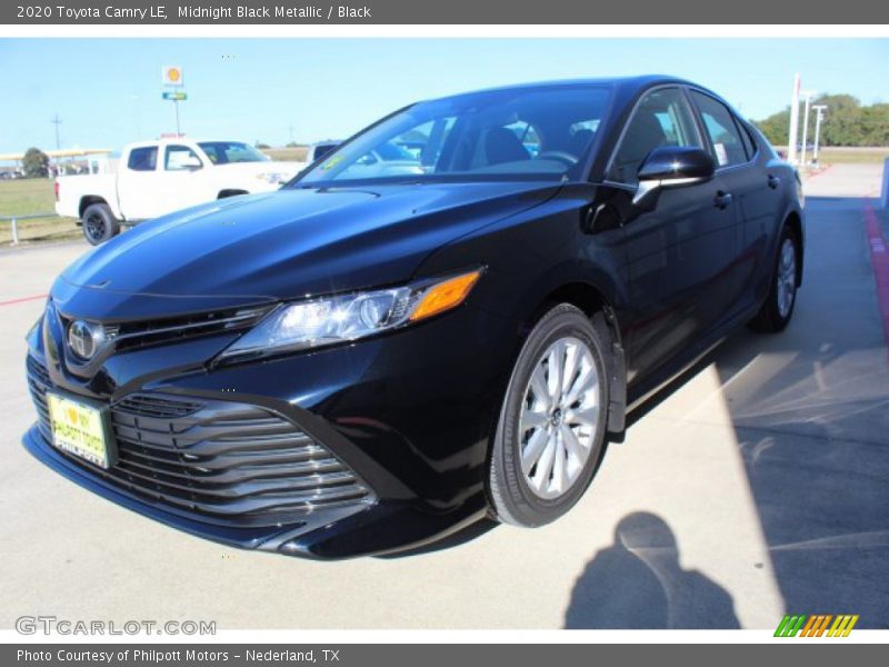 Midnight Black Metallic / Black 2020 Toyota Camry LE