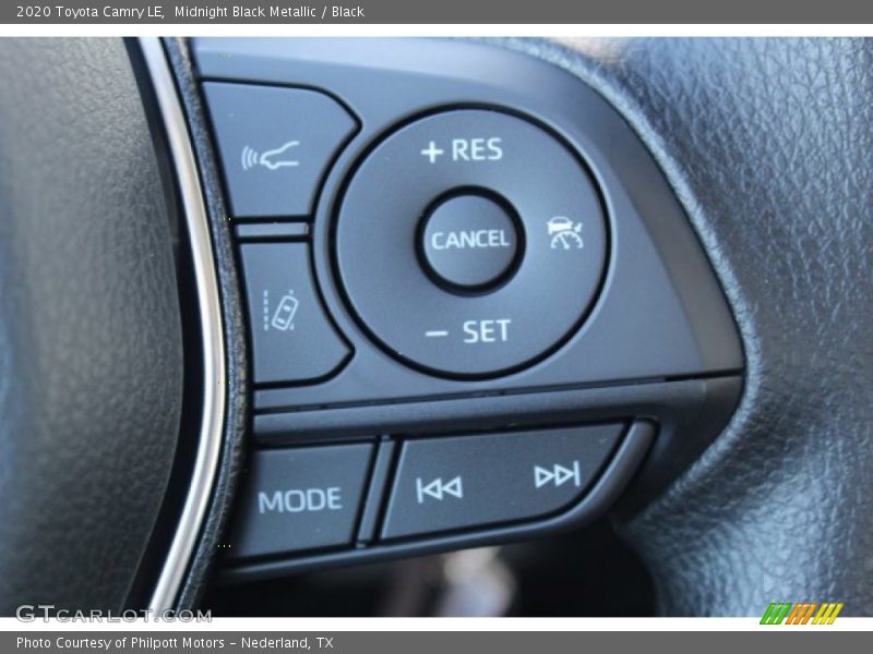 Midnight Black Metallic / Black 2020 Toyota Camry LE