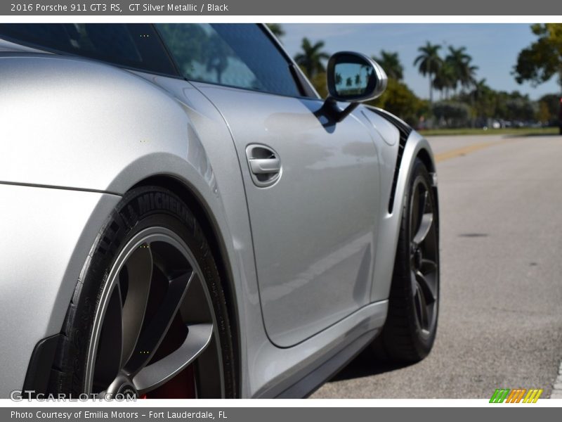 GT Silver Metallic / Black 2016 Porsche 911 GT3 RS