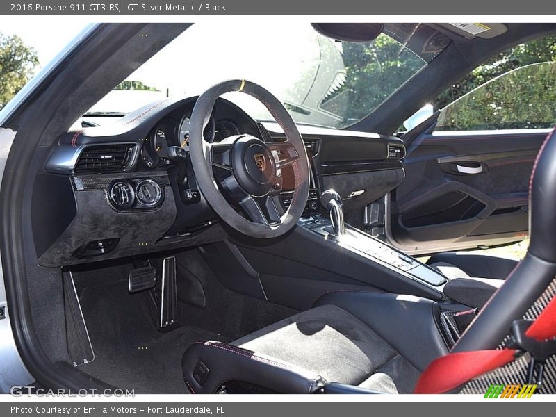  2016 911 GT3 RS Black Interior