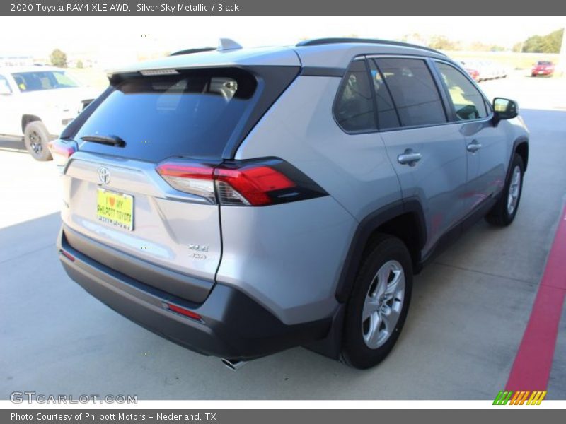 Silver Sky Metallic / Black 2020 Toyota RAV4 XLE AWD