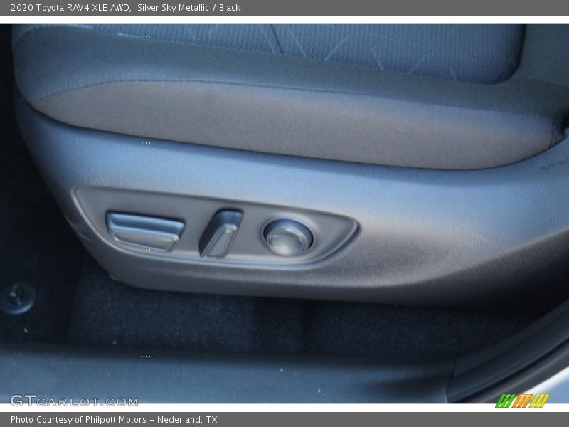 Silver Sky Metallic / Black 2020 Toyota RAV4 XLE AWD