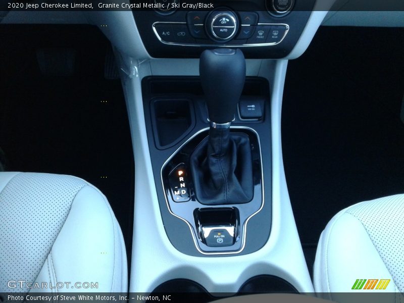 Granite Crystal Metallic / Ski Gray/Black 2020 Jeep Cherokee Limited