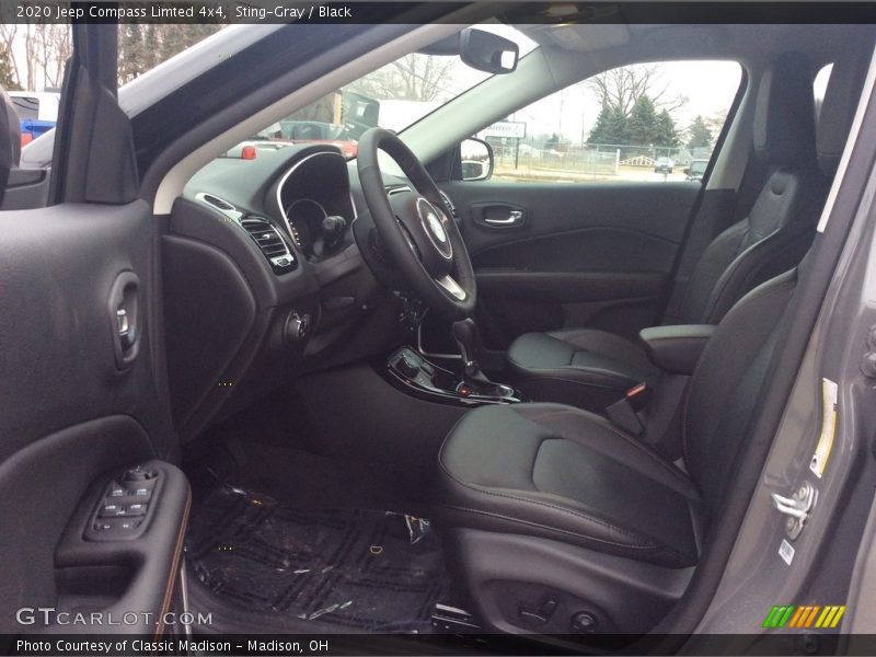 Sting-Gray / Black 2020 Jeep Compass Limted 4x4