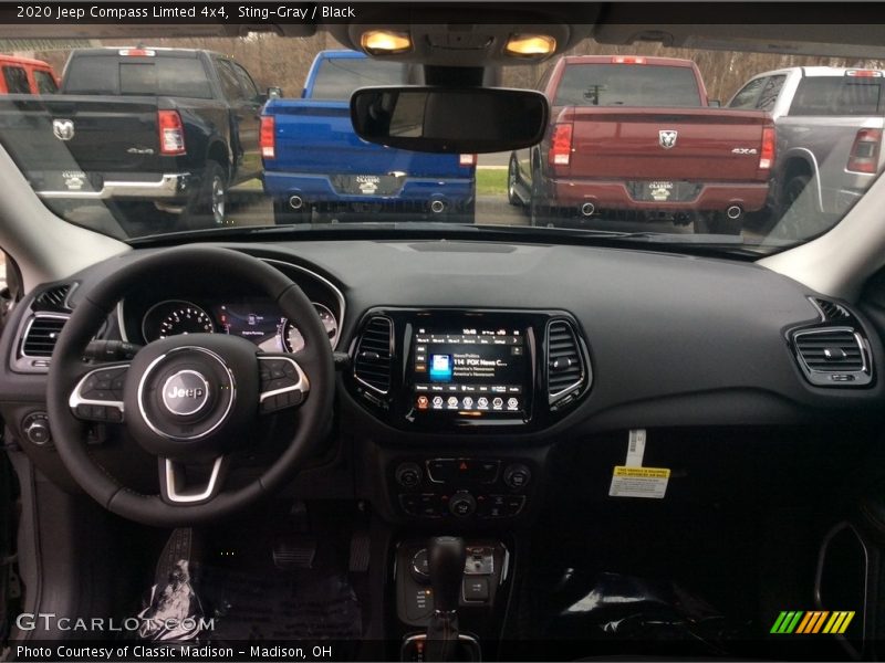 Sting-Gray / Black 2020 Jeep Compass Limted 4x4