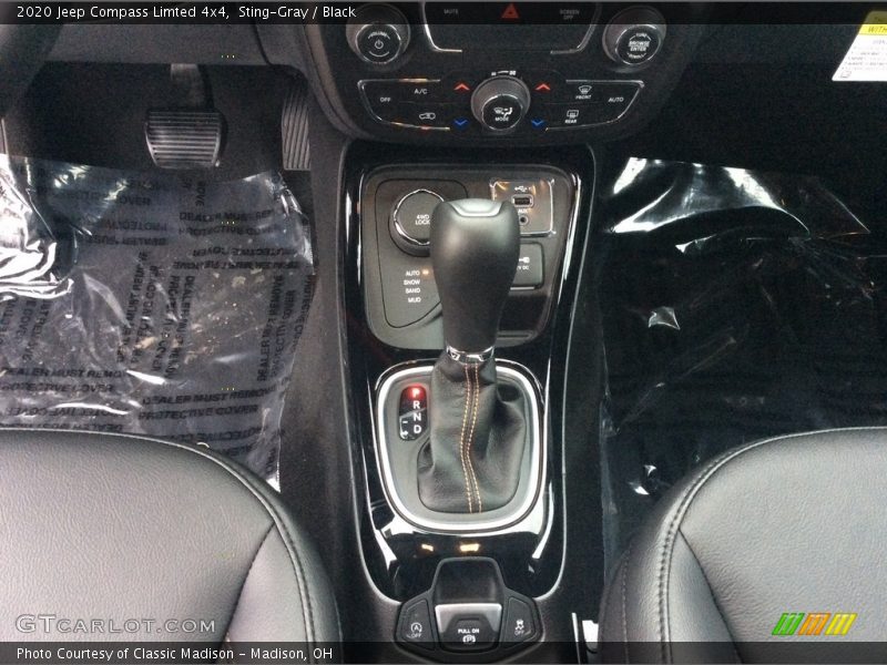 Sting-Gray / Black 2020 Jeep Compass Limted 4x4