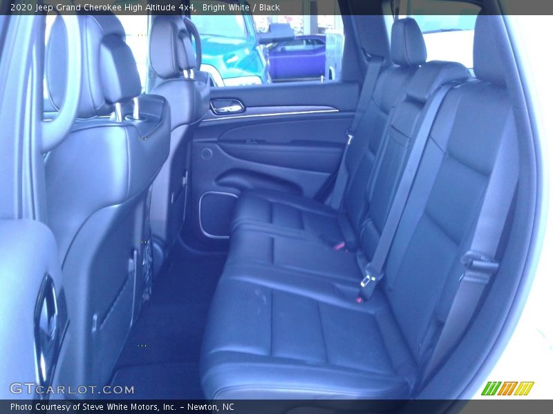 Bright White / Black 2020 Jeep Grand Cherokee High Altitude 4x4