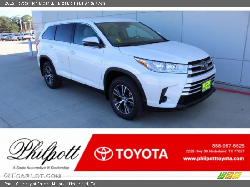 Blizzard Pearl White / Ash 2019 Toyota Highlander LE