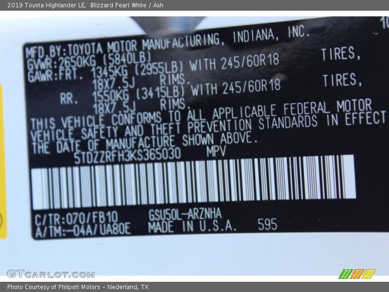 Blizzard Pearl White / Ash 2019 Toyota Highlander LE