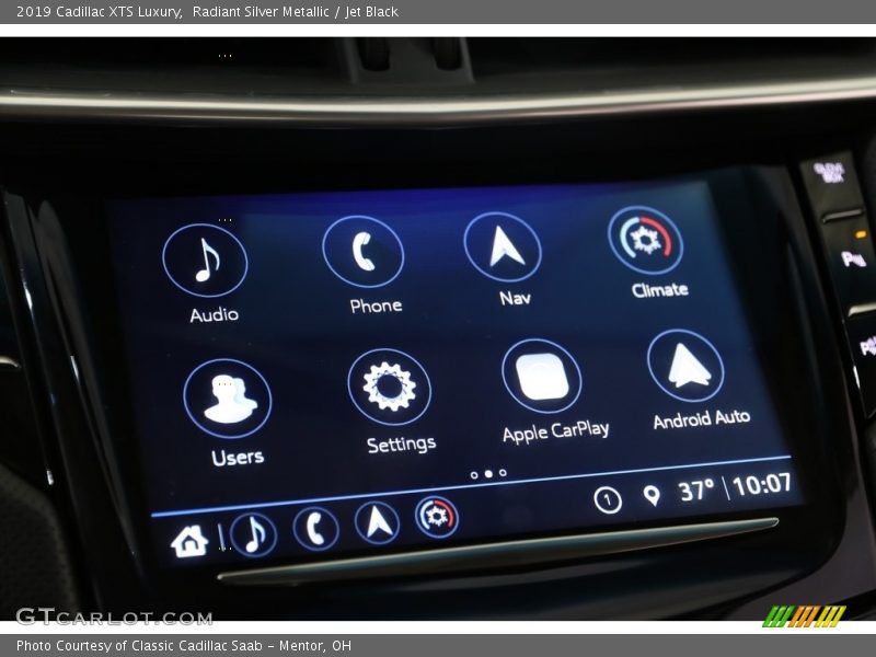 Controls of 2019 XTS Luxury