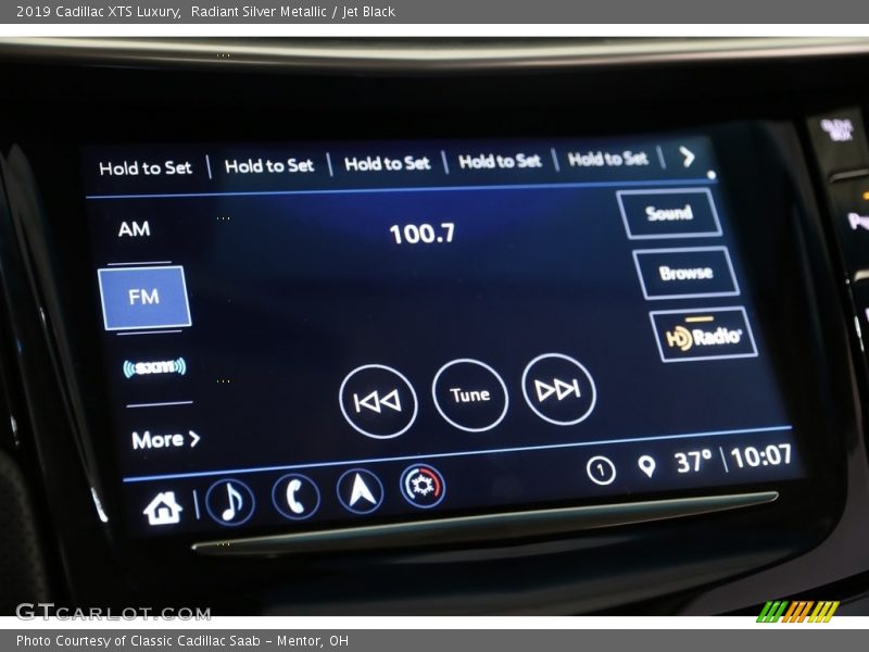 Radiant Silver Metallic / Jet Black 2019 Cadillac XTS Luxury
