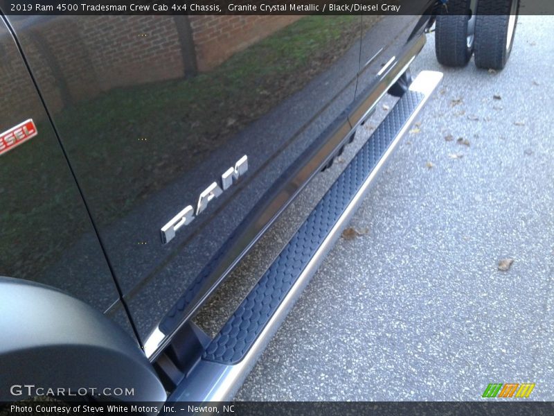 Granite Crystal Metallic / Black/Diesel Gray 2019 Ram 4500 Tradesman Crew Cab 4x4 Chassis