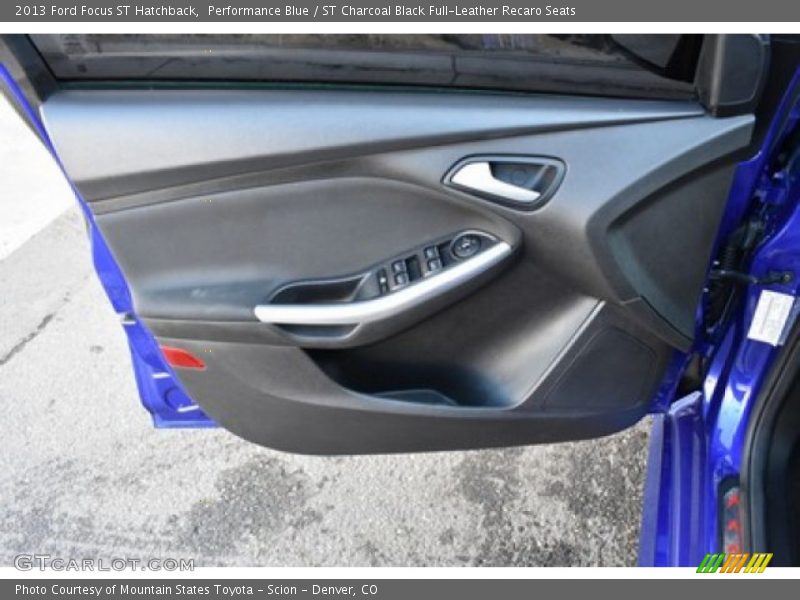 Performance Blue / ST Charcoal Black Full-Leather Recaro Seats 2013 Ford Focus ST Hatchback