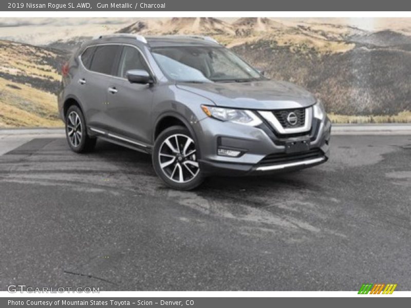 Gun Metallic / Charcoal 2019 Nissan Rogue SL AWD