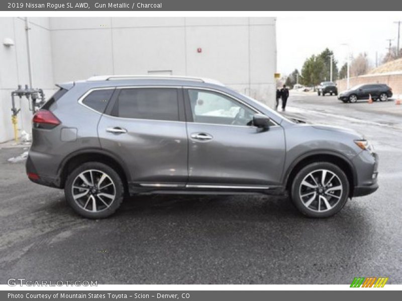 Gun Metallic / Charcoal 2019 Nissan Rogue SL AWD