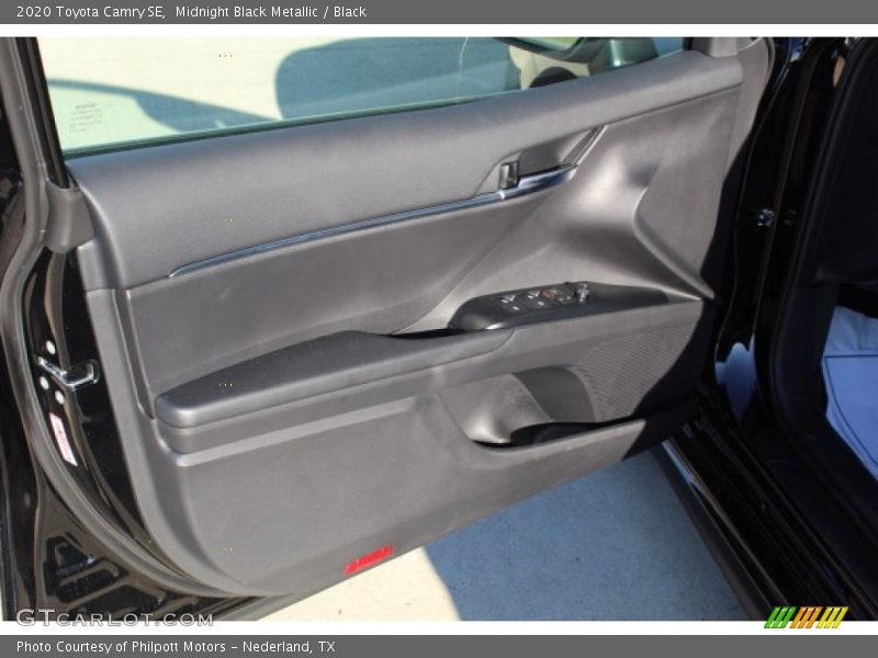 Midnight Black Metallic / Black 2020 Toyota Camry SE