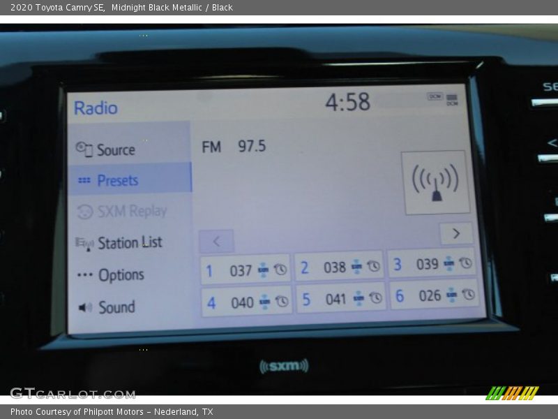 Midnight Black Metallic / Black 2020 Toyota Camry SE