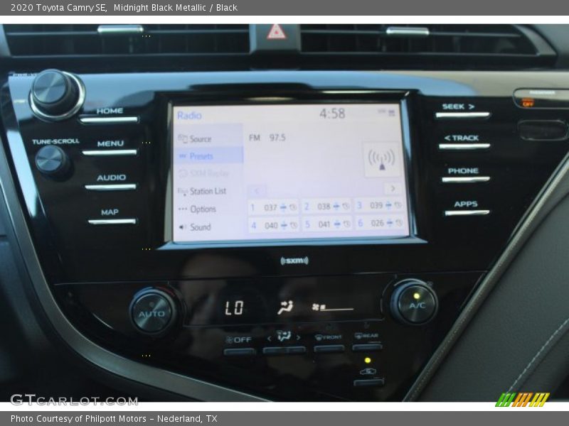 Midnight Black Metallic / Black 2020 Toyota Camry SE