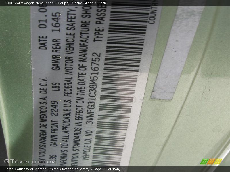 Gecko Green / Black 2008 Volkswagen New Beetle S Coupe