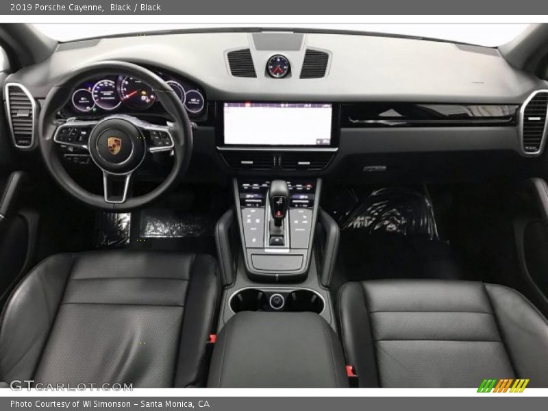 Dashboard of 2019 Cayenne 