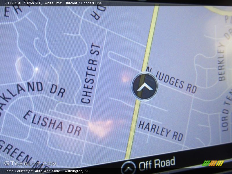 White Frost Tintcoat / Cocoa/Dune 2019 GMC Yukon SLT