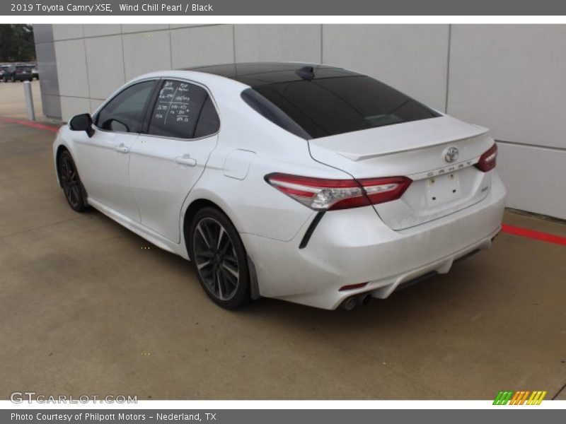 Wind Chill Pearl / Black 2019 Toyota Camry XSE