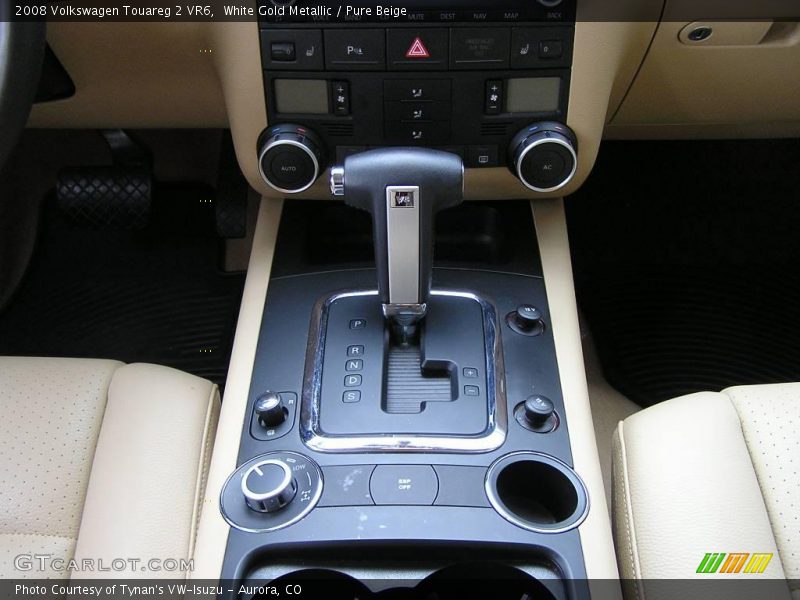 White Gold Metallic / Pure Beige 2008 Volkswagen Touareg 2 VR6