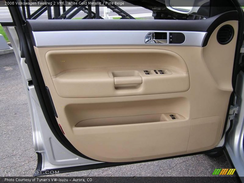 White Gold Metallic / Pure Beige 2008 Volkswagen Touareg 2 VR6