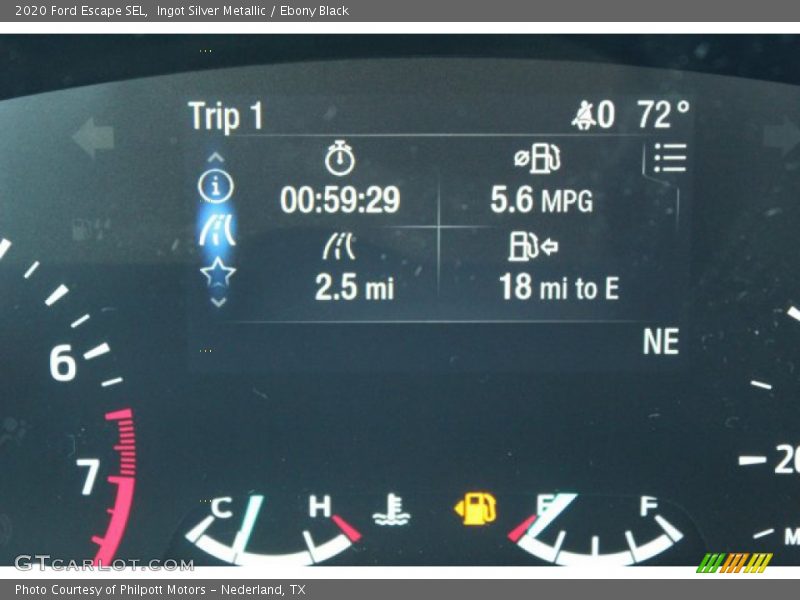 Ingot Silver Metallic / Ebony Black 2020 Ford Escape SEL