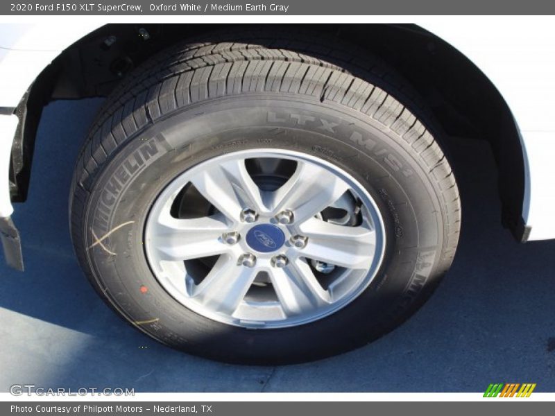 Oxford White / Medium Earth Gray 2020 Ford F150 XLT SuperCrew