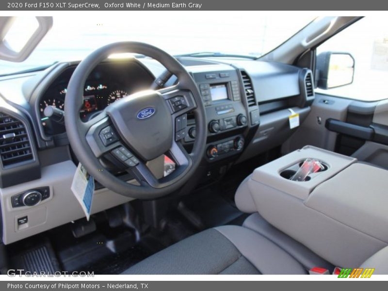 Oxford White / Medium Earth Gray 2020 Ford F150 XLT SuperCrew
