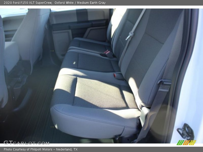 Oxford White / Medium Earth Gray 2020 Ford F150 XLT SuperCrew
