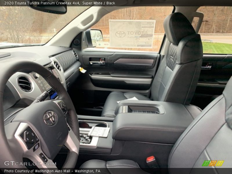 Super White / Black 2020 Toyota Tundra Platinum CrewMax 4x4