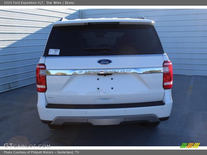 Star White / Ebony 2020 Ford Expedition XLT