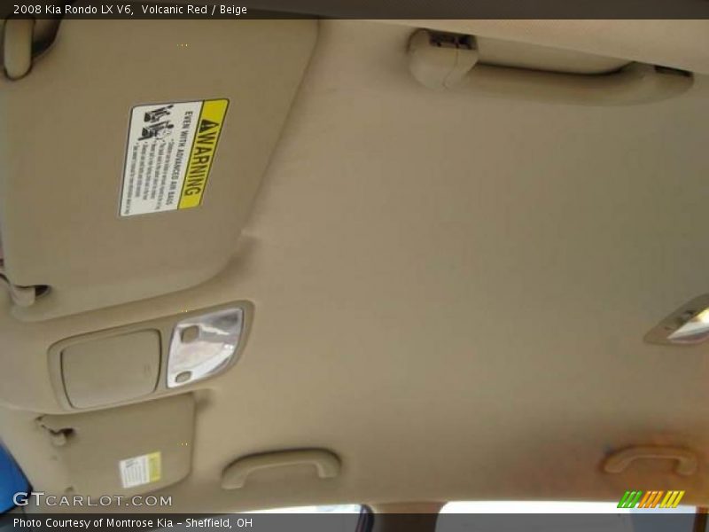 Volcanic Red / Beige 2008 Kia Rondo LX V6