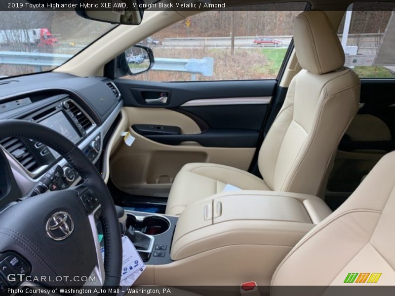 Front Seat of 2019 Highlander Hybrid XLE AWD