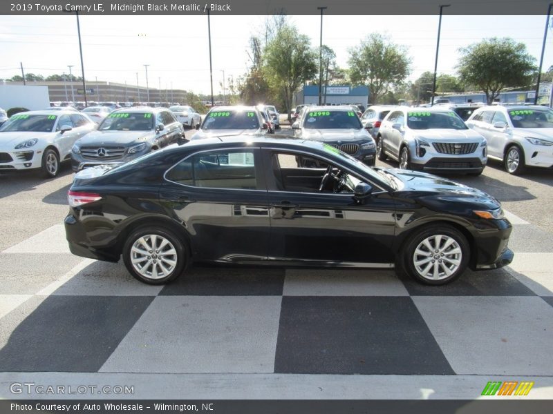Midnight Black Metallic / Black 2019 Toyota Camry LE