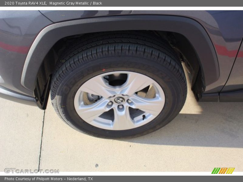 Magnetic Gray Metallic / Black 2020 Toyota RAV4 XLE